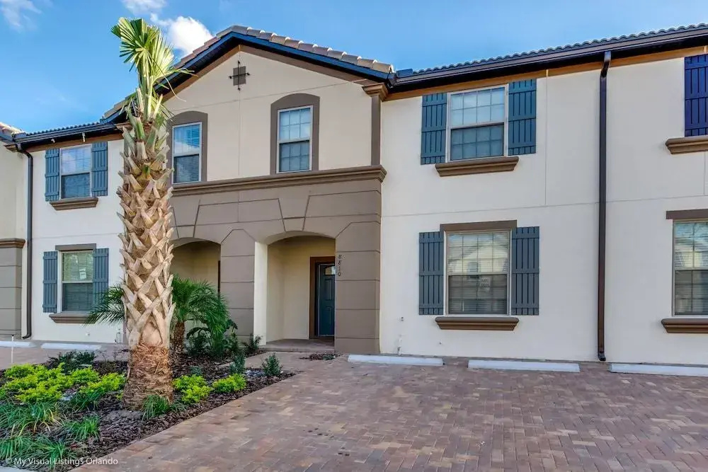 Geneve Villa Windsor At Westside