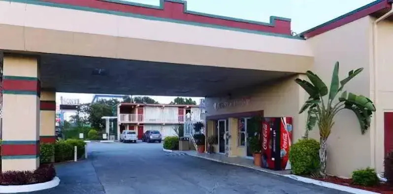 Sun Inn & Suites