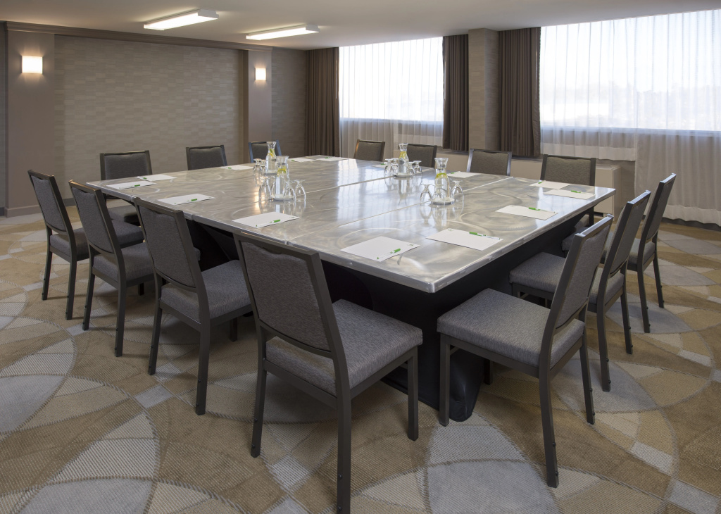 Holiday Inn Winnipeg South by IHG - Général