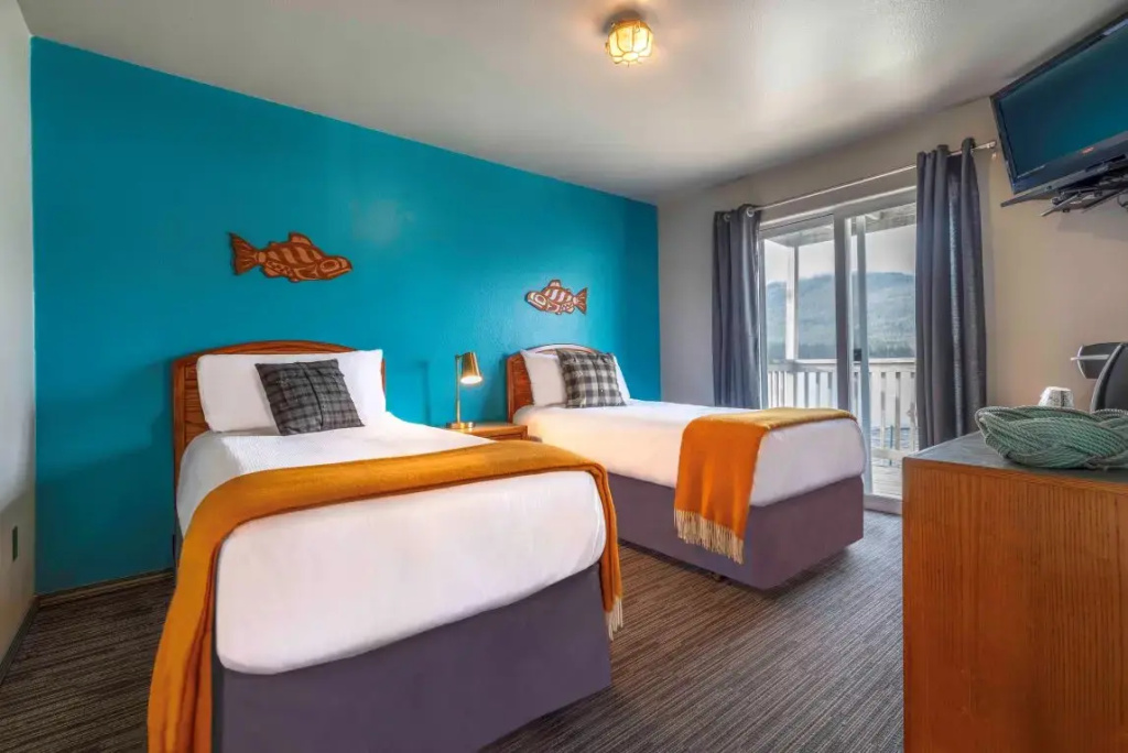 Standard Double room with ocean view (twin beds)