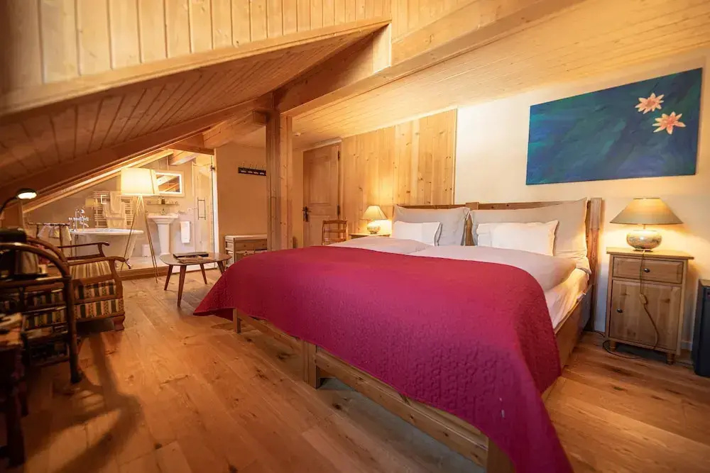 Comfort room
