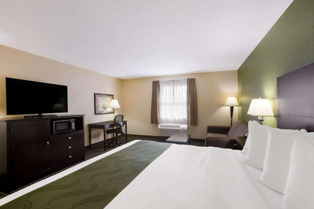 Hotel photo 30