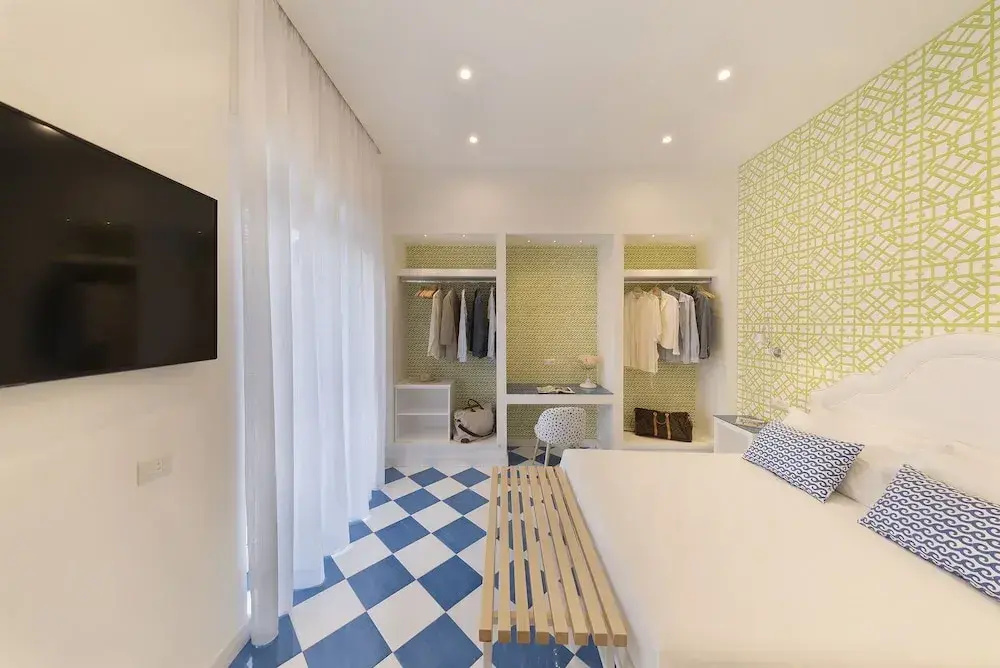 2 Bedrooms Apartment with balcony