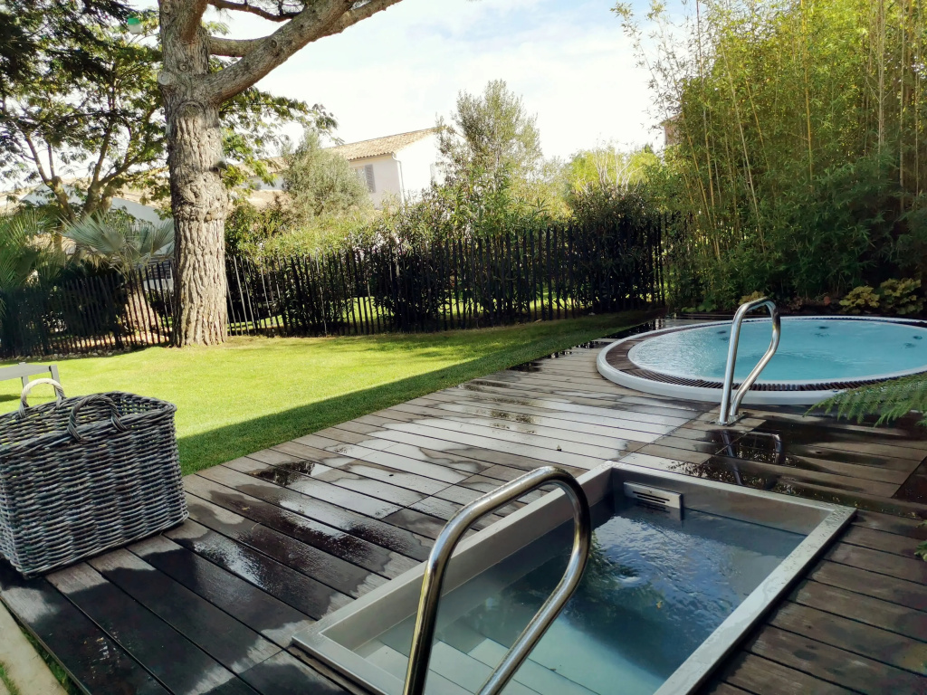 Le Clos Saint-Martin Hôtel & Spa - Général