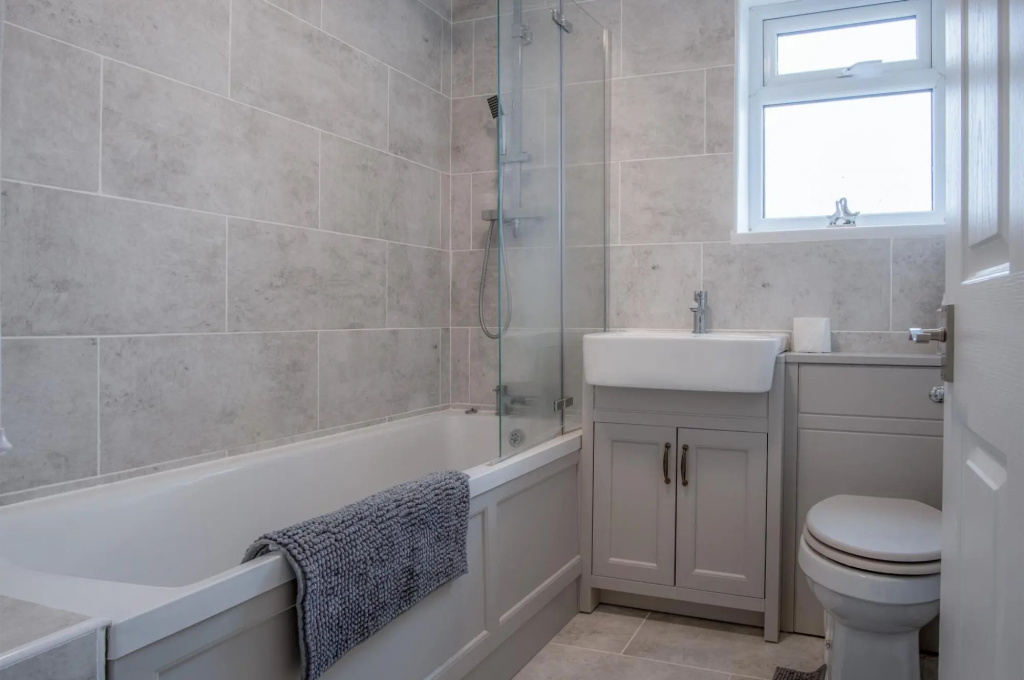 West Jordanston Farm Cottage - 4 Bedroom Cottage - St Florence