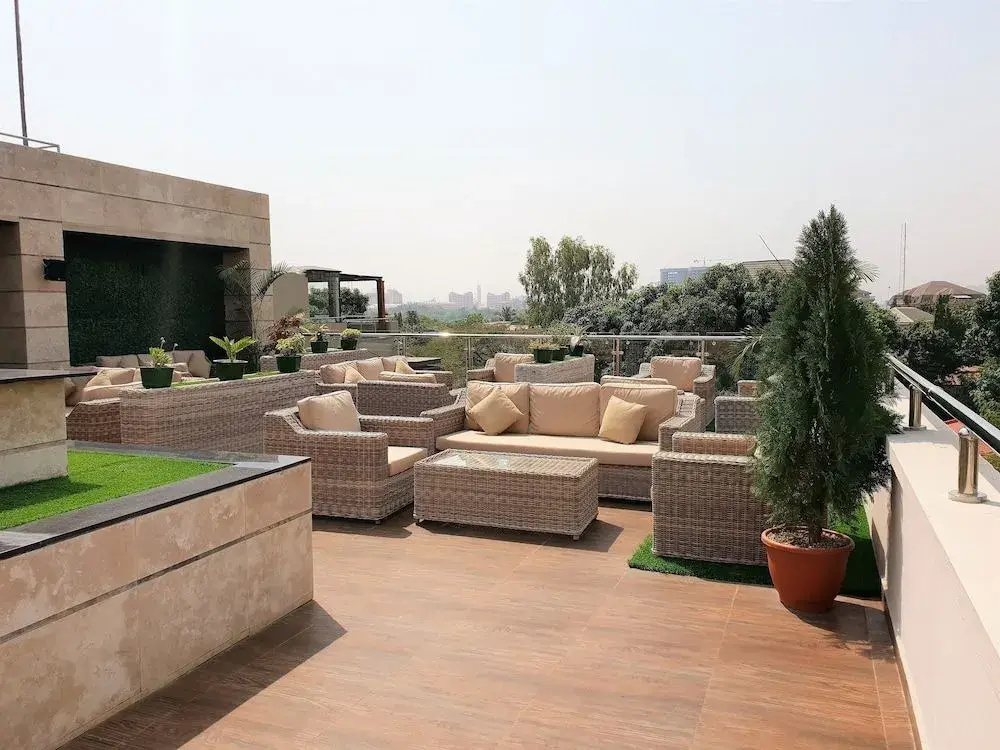 Summerset Continental Hotel By Usuma