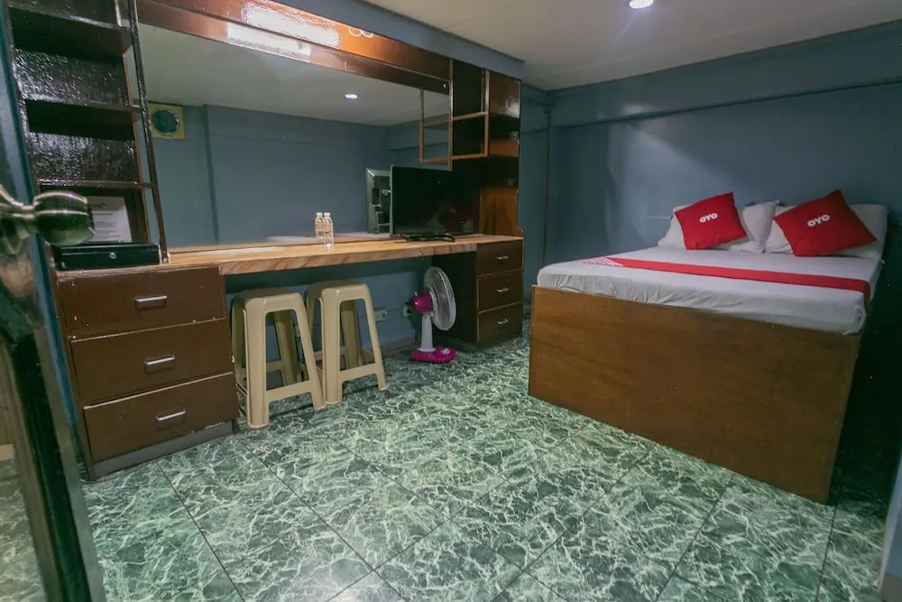 Economy Double room (full double bed)