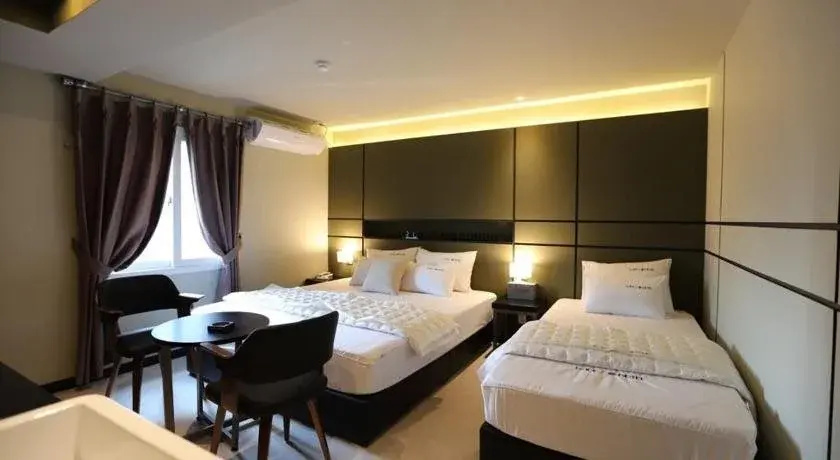 Hotel photo 11