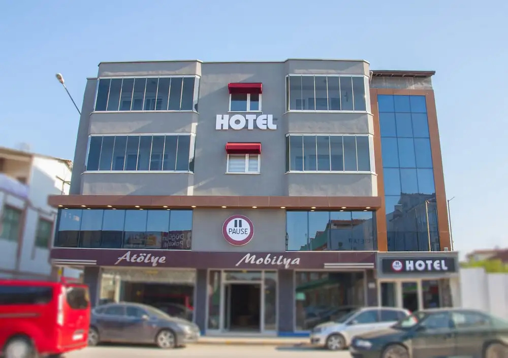 Pause Hotel