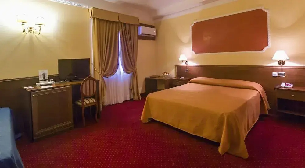 Hotel photo 28