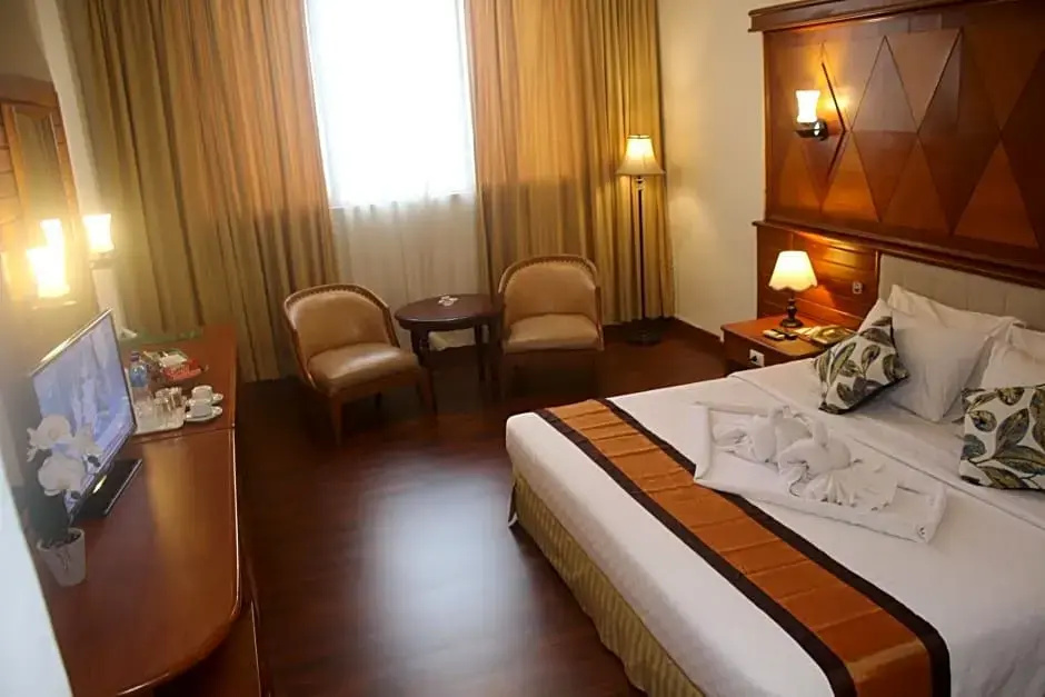 Mutiara Merdeka Hotel - Chambres