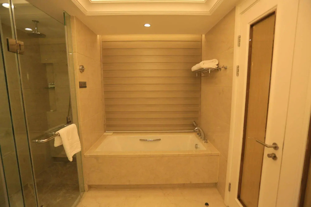 Baoji Jianguo Hotel - фото 9