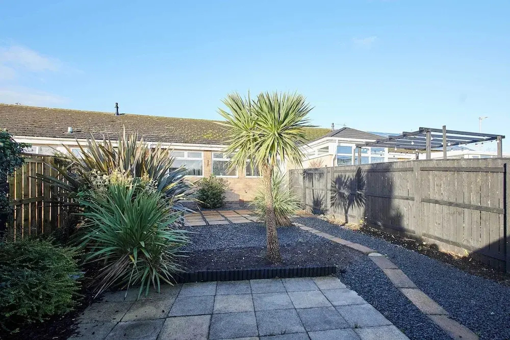 Host Stay Coquet House