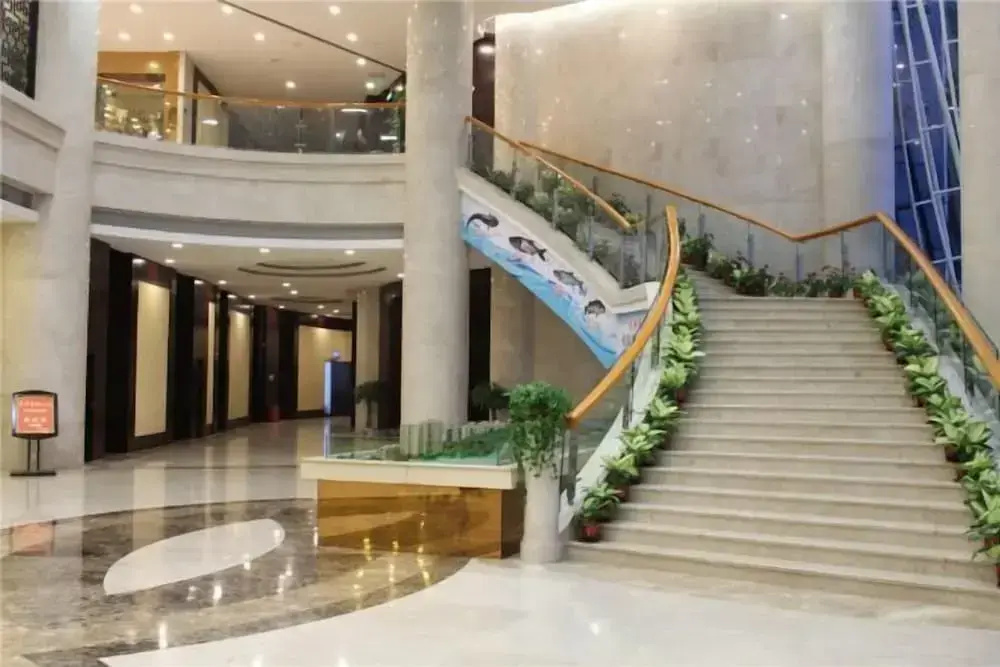 Long Teng International Hotel