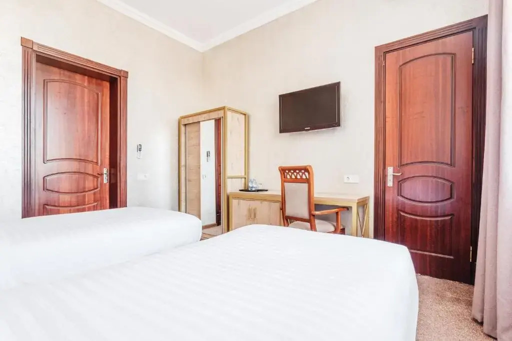 Двухместный номер Standard 2 отдельные кровати в Western Suites Hotel