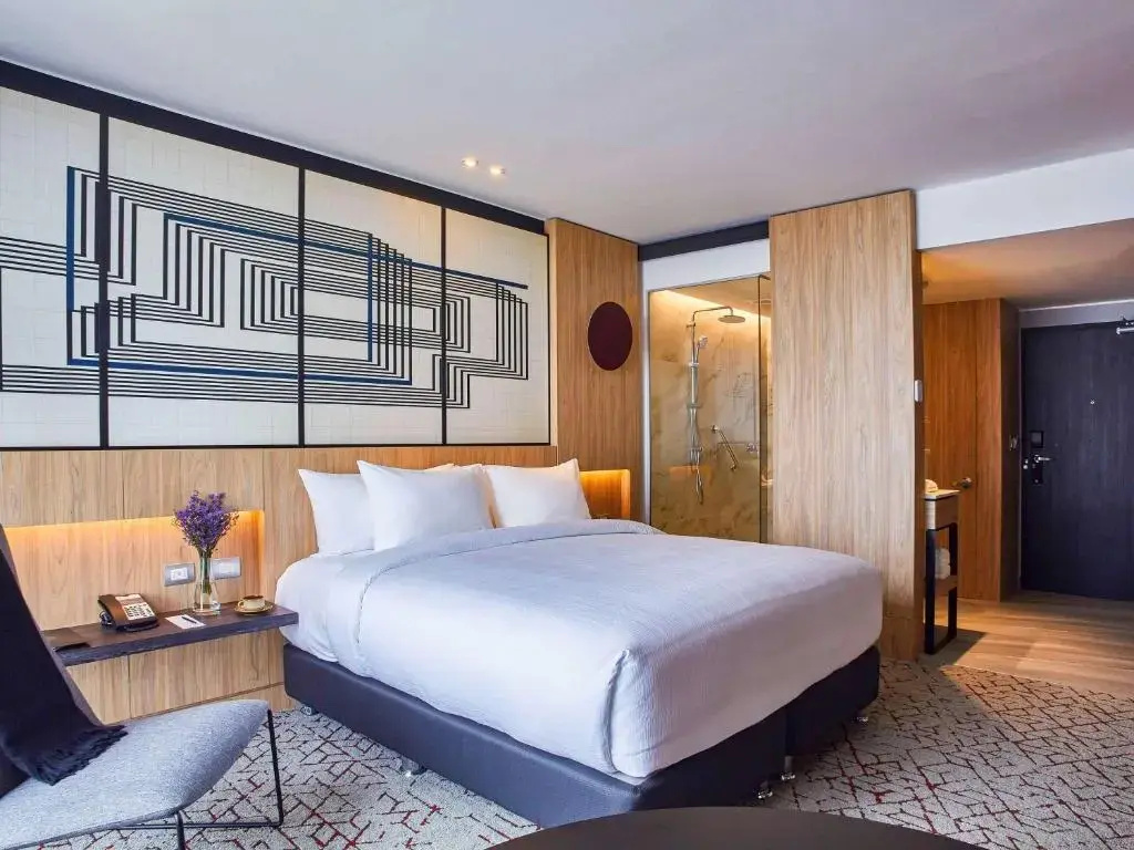 Superior Double room (full double bed)