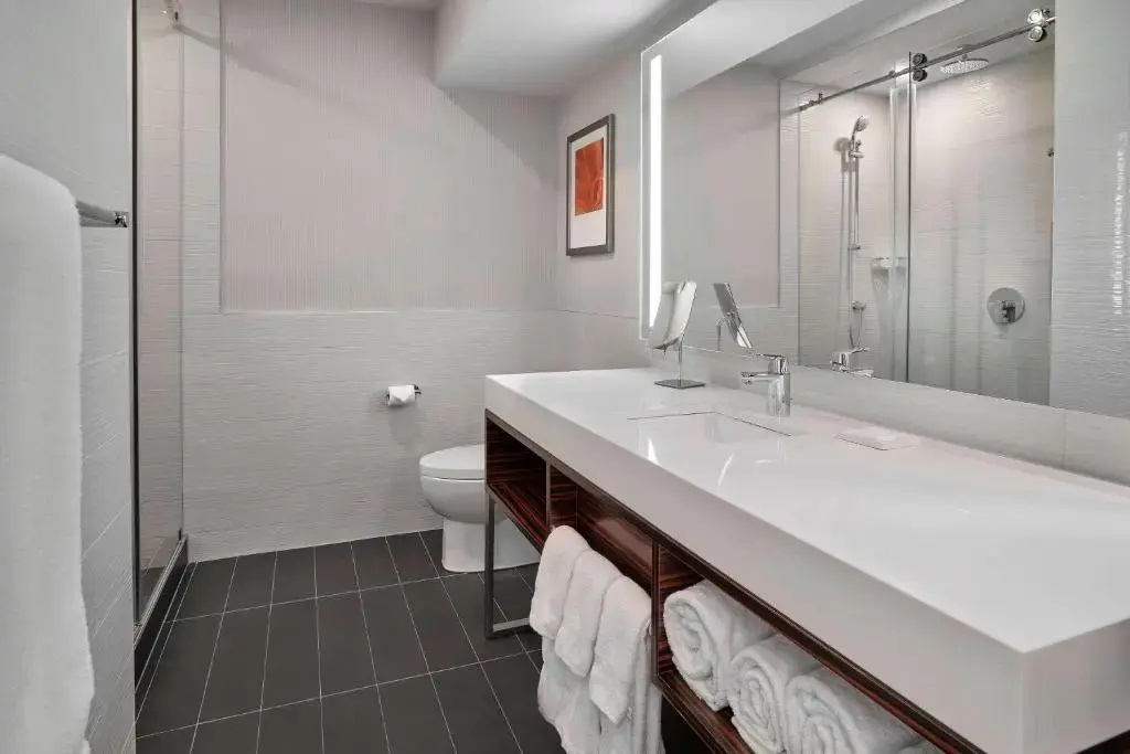 Delta Hotels by Marriott Edmonton Centre Suites - Chambres