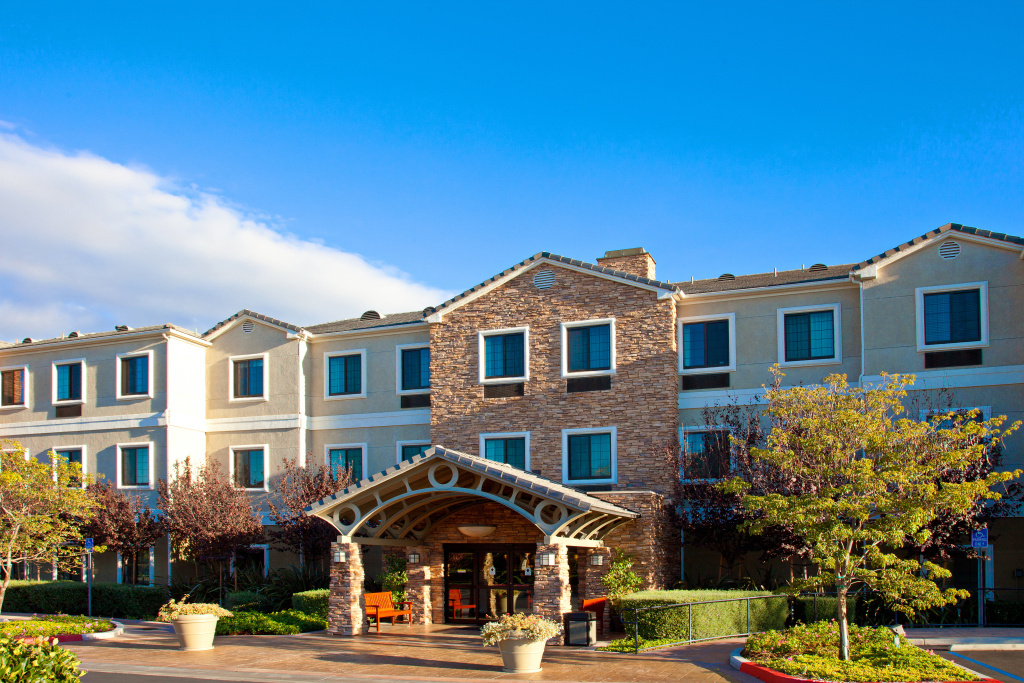 Staybridge Suites Lake Forest by IHG - Général