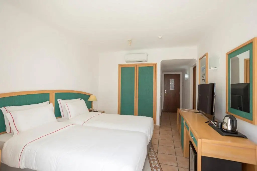 Hotel Carvoeiro Plaza - Chambres