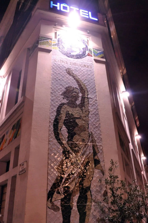 Hôtel Les Bains Douches
