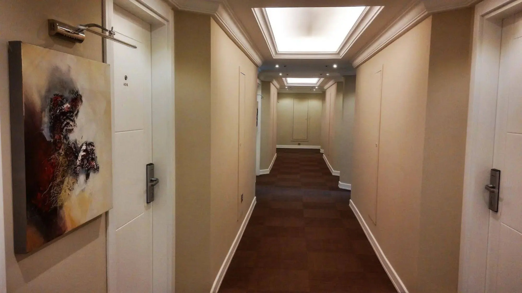 Hotel photo 12