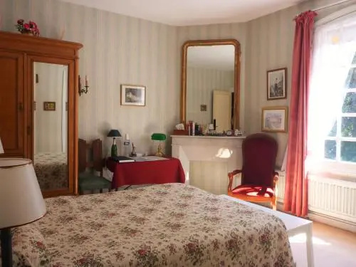 Voir la photo 2 — Le Buisson