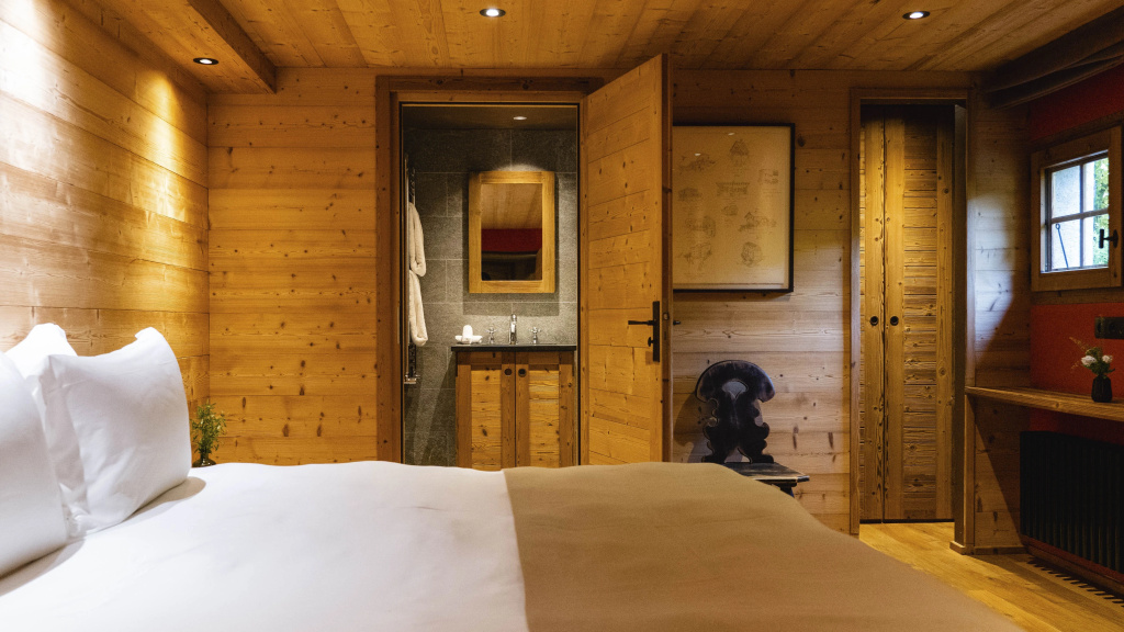 6 Bedrooms Chalet