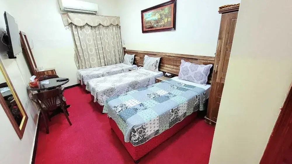 Deluxe Triple room with balcony