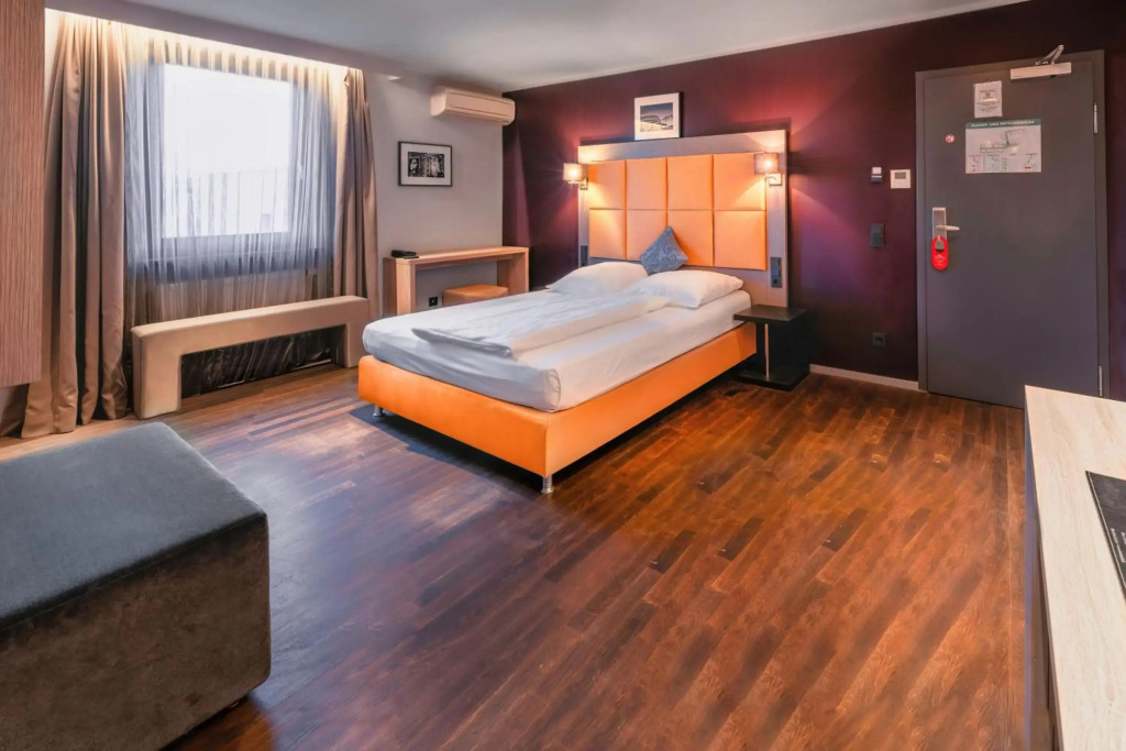 Hotel Cult — фото 6