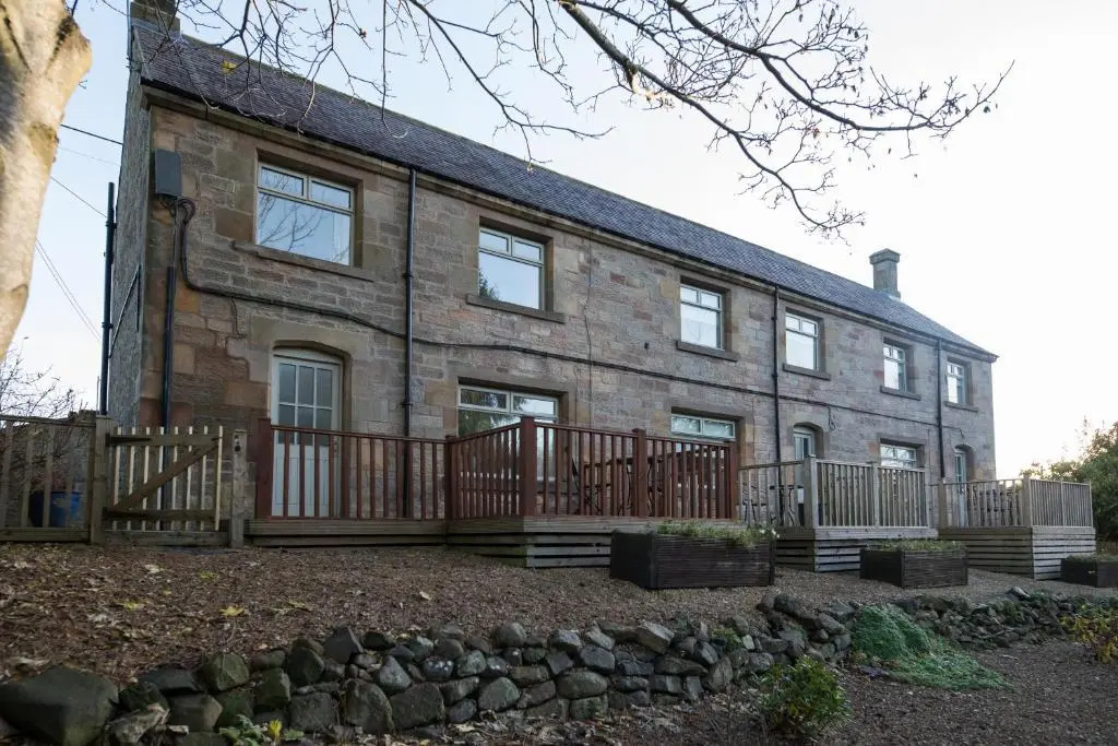 Host Stay No 5 Poppy Cottage