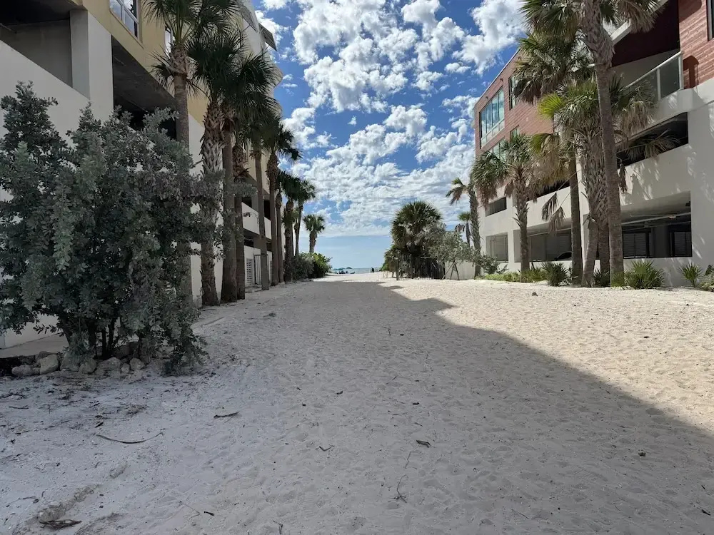 Siesta Treasure #3 2 Bedroom Condo