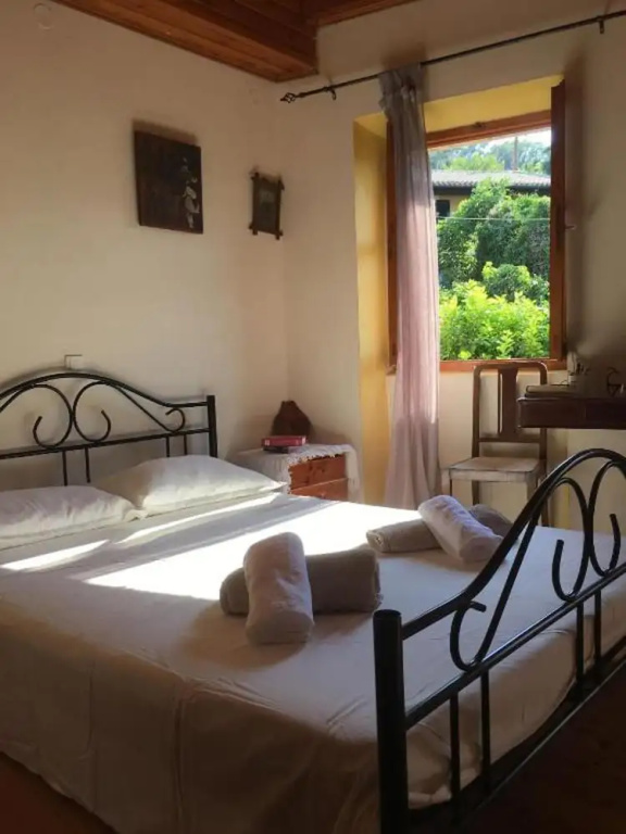 2 Floors House in Sinarades Near Beach