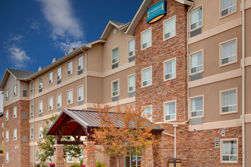 Staybridge Suites Calgary Airport by IHG