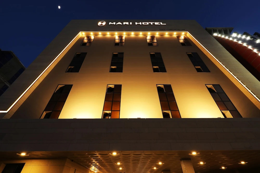 MARI boutique hotel