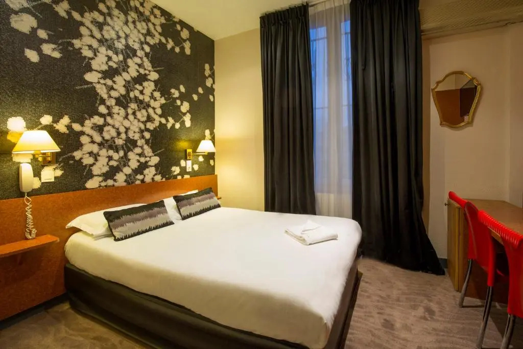 Hôtel Raymond 4 Toulouse - Chambres