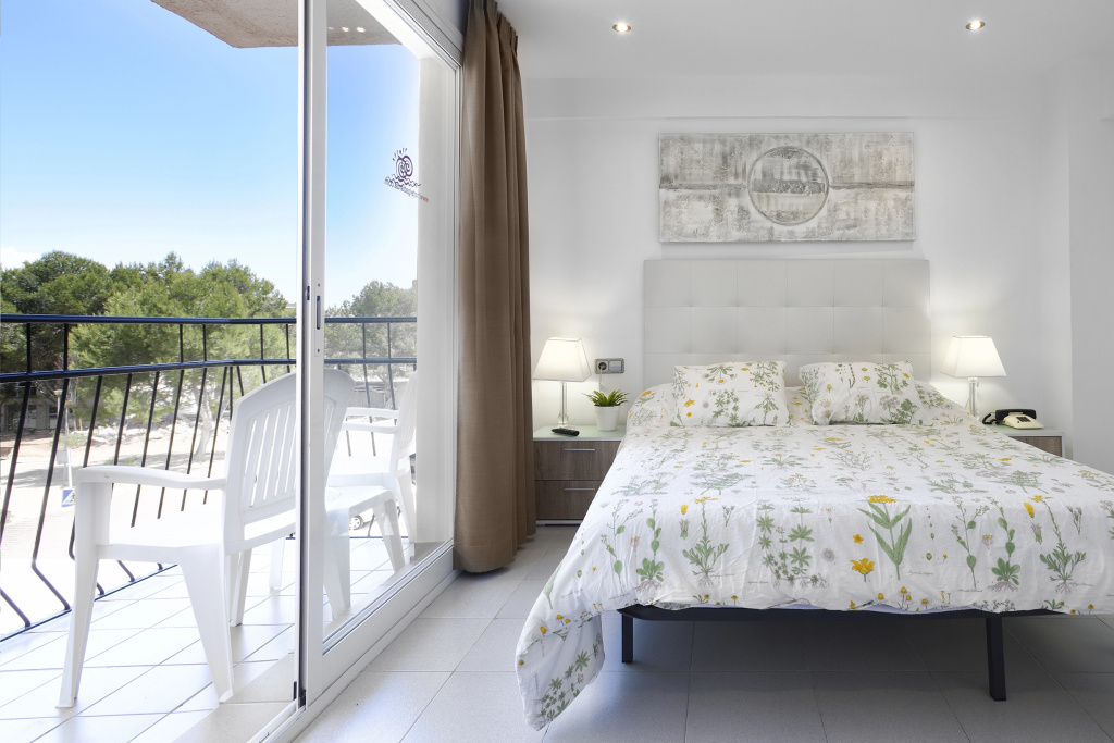 Balcony & Terrace