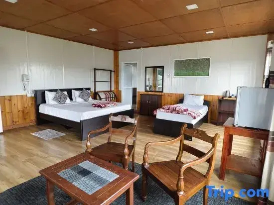 Suite with view