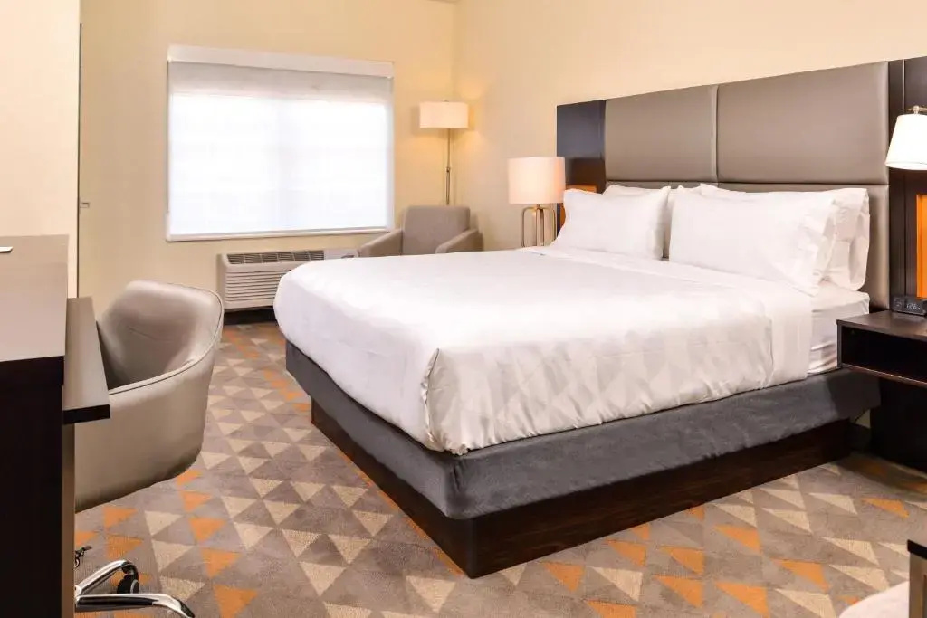 Holiday Inn & Suites Dallas-Addison by IHG - Chambres