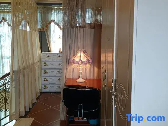 Bed in Dorm (male dorm)