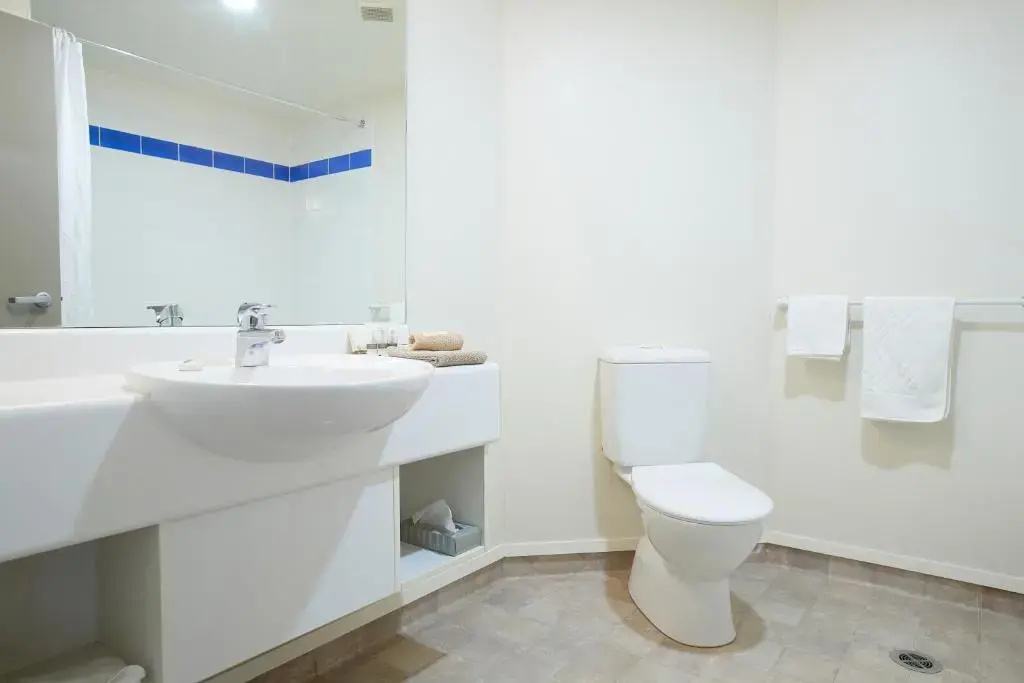 Ventura Inn & Suites Hamilton - Chambres