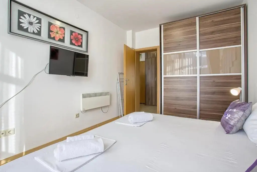 Cosy 1BD Apartment with a Stunning Mountain View