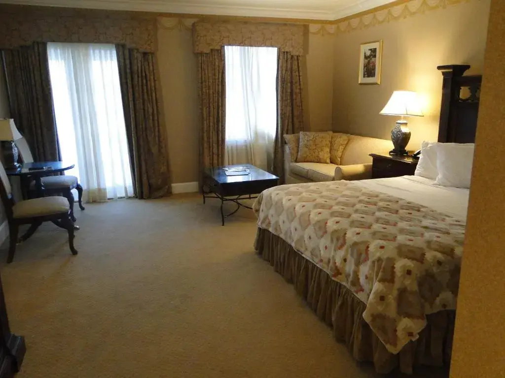 Phoenix Inn Resort - Chambres