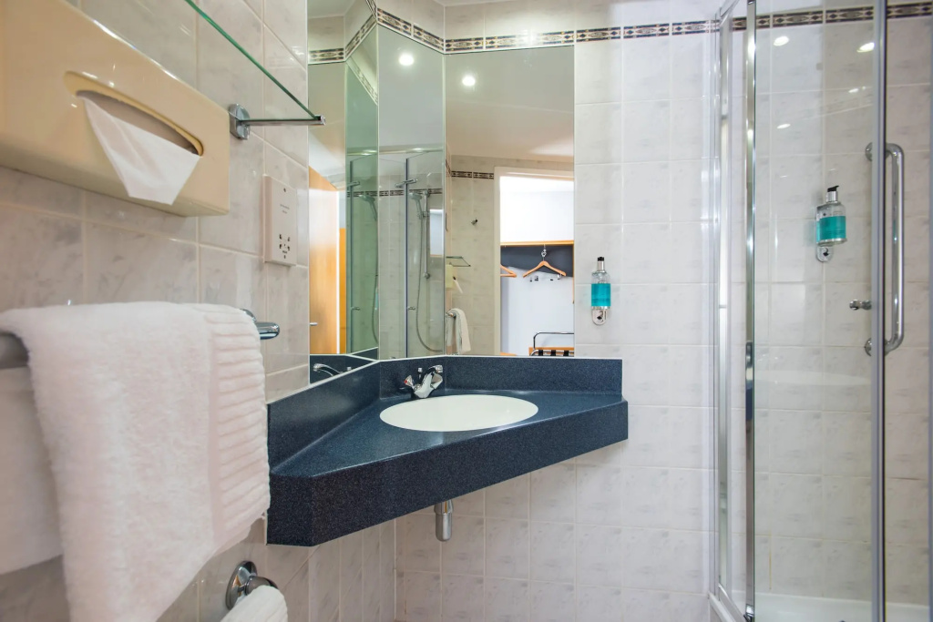 Holiday Inn Express Gloucester - South by IHG - Général