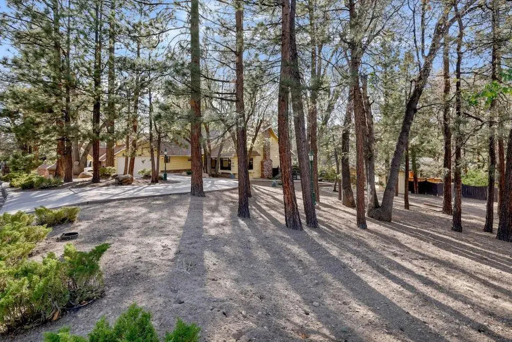 Bearfoot Lodge #2030 by Big Bear Vacations