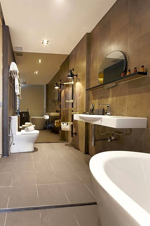 Двухместный люкс двуспальная кровать в Hotel YAN