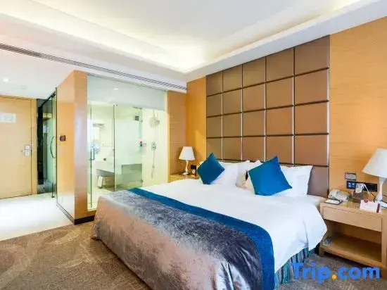 Standard Double room with view (full double bed)
