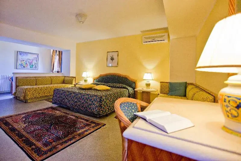 Hotel Elimo - Chambres
