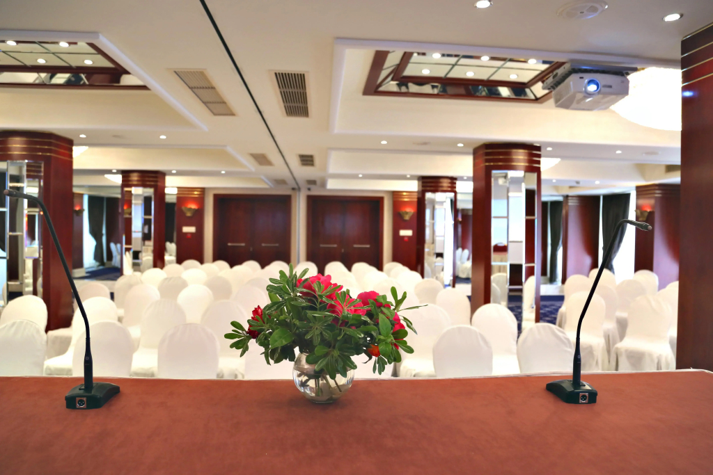 Hotel Mediterranean - фото 2
