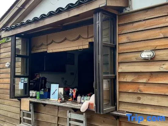 Beihai Aixin Seaview Homestay (Beibuwan No.1 Jintan Branch)