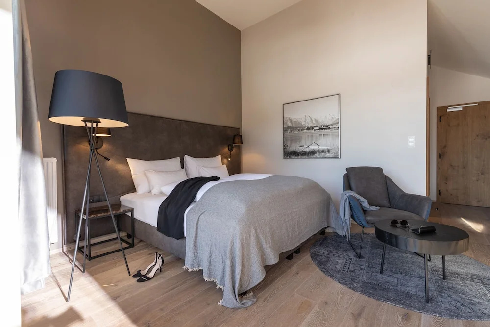 Deluxe Suite with balcony